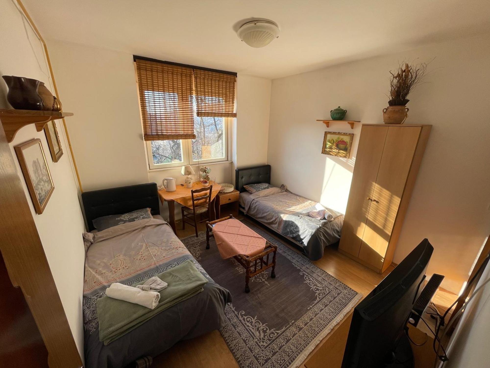 Rooms Ada SJJ Exteriör bild