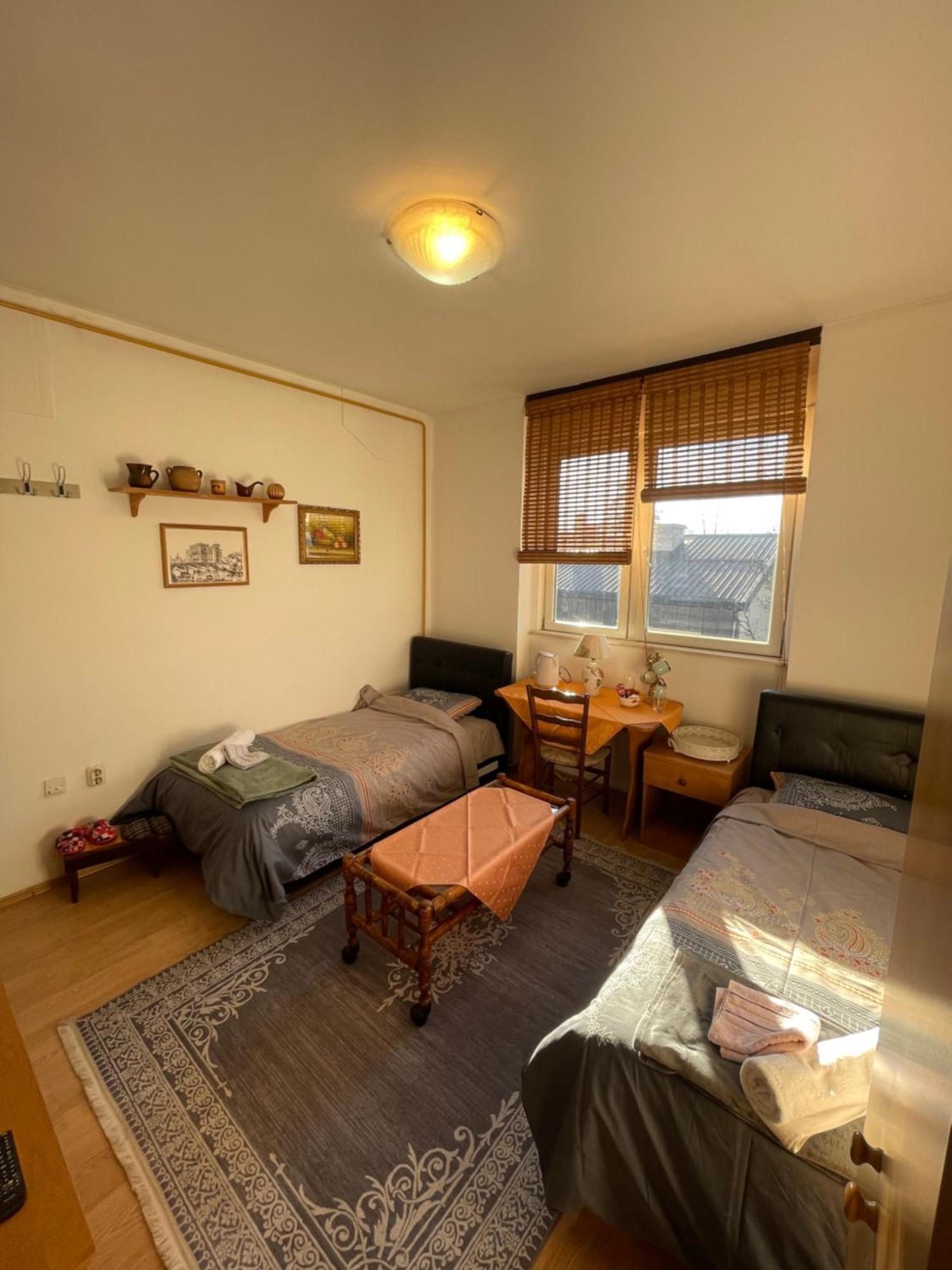 Rooms Ada SJJ Exteriör bild